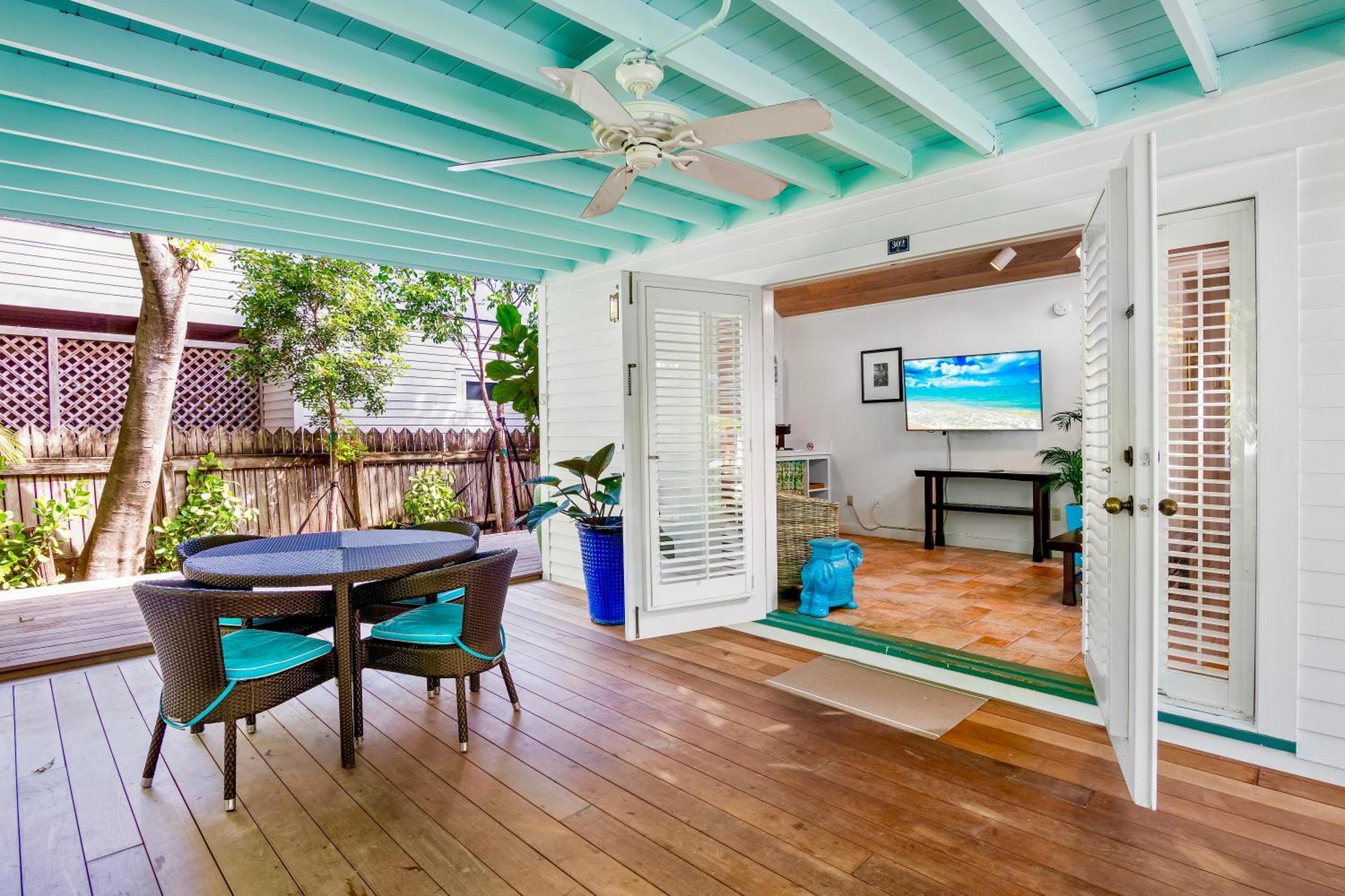 Eden House 3* Key West
