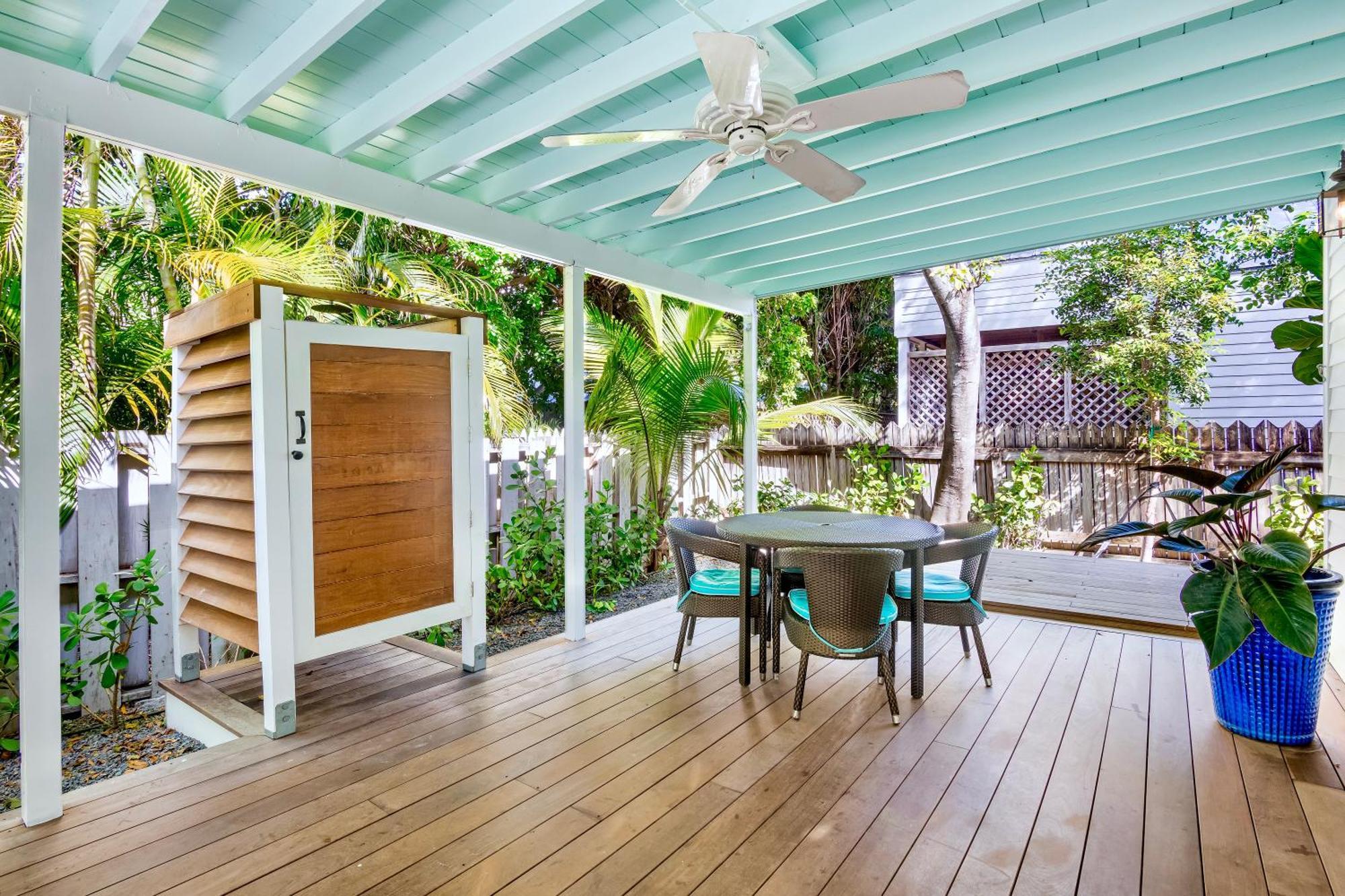 Eden House Inn Key West