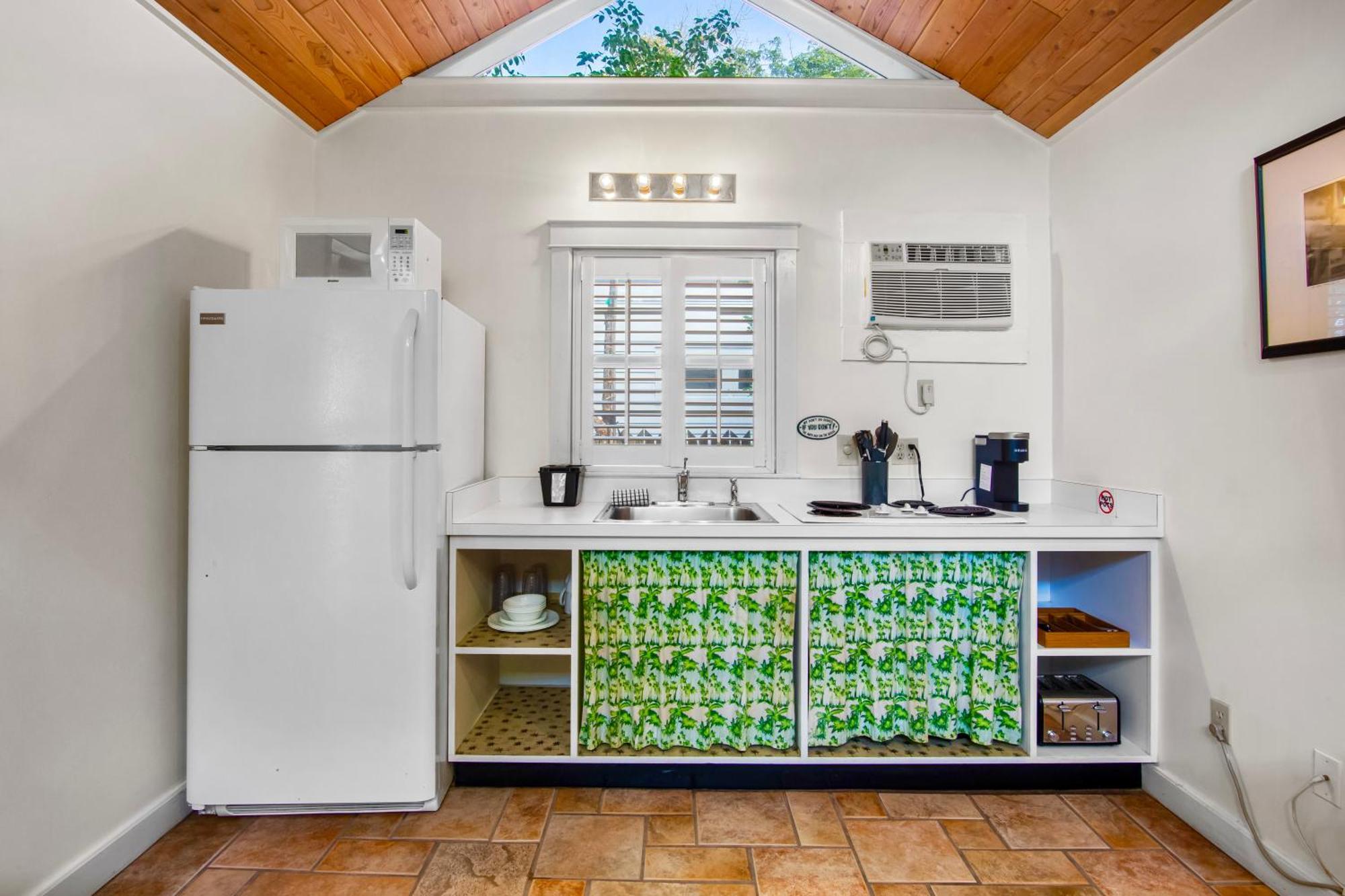Inn Eden House Key West