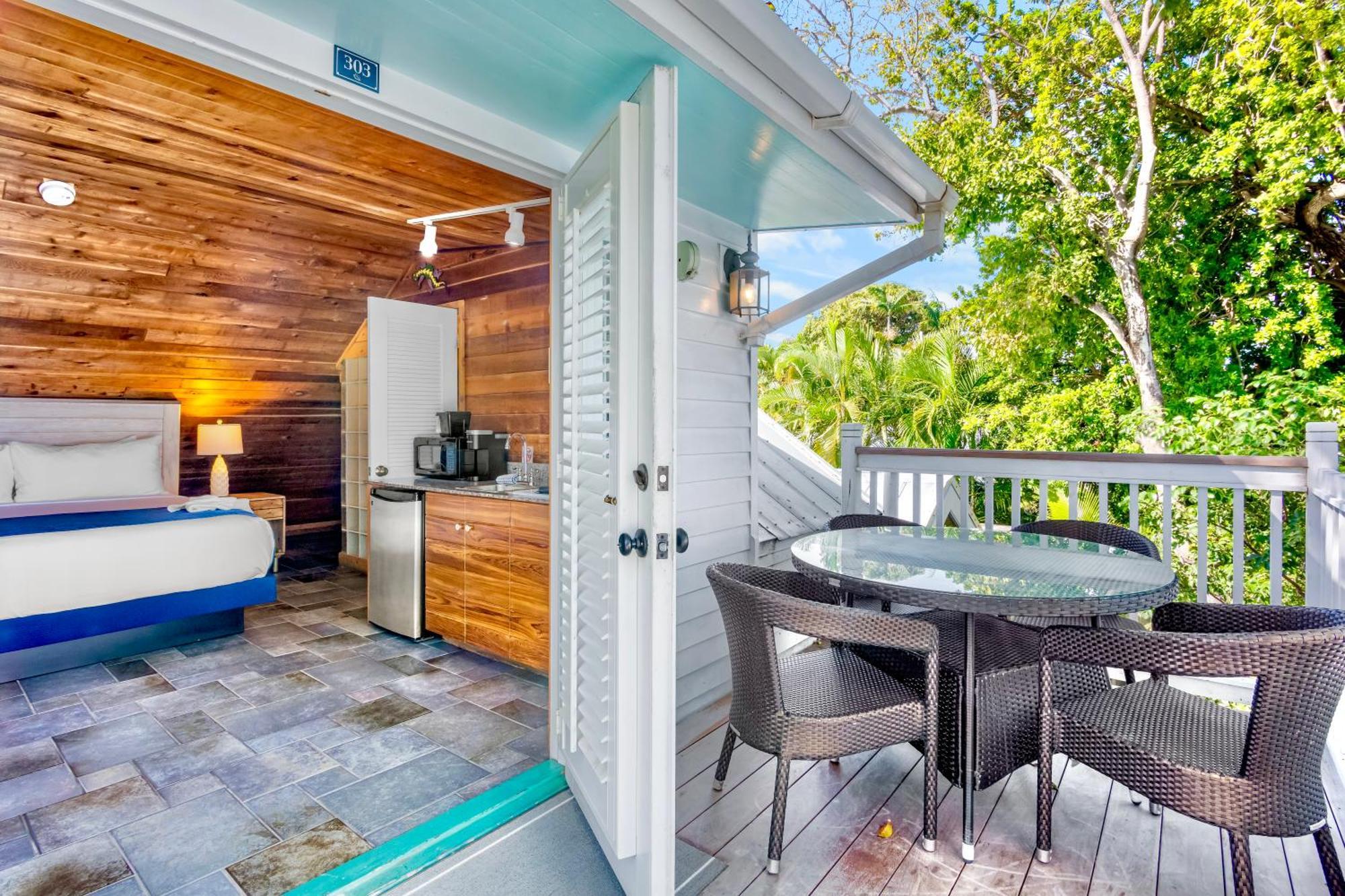 Eden House 3* Key West