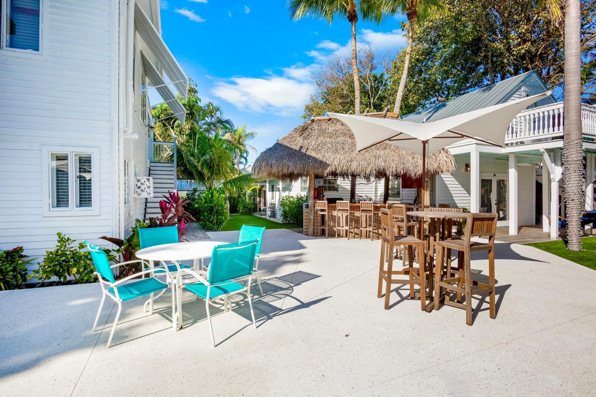 Inn Eden House 3*