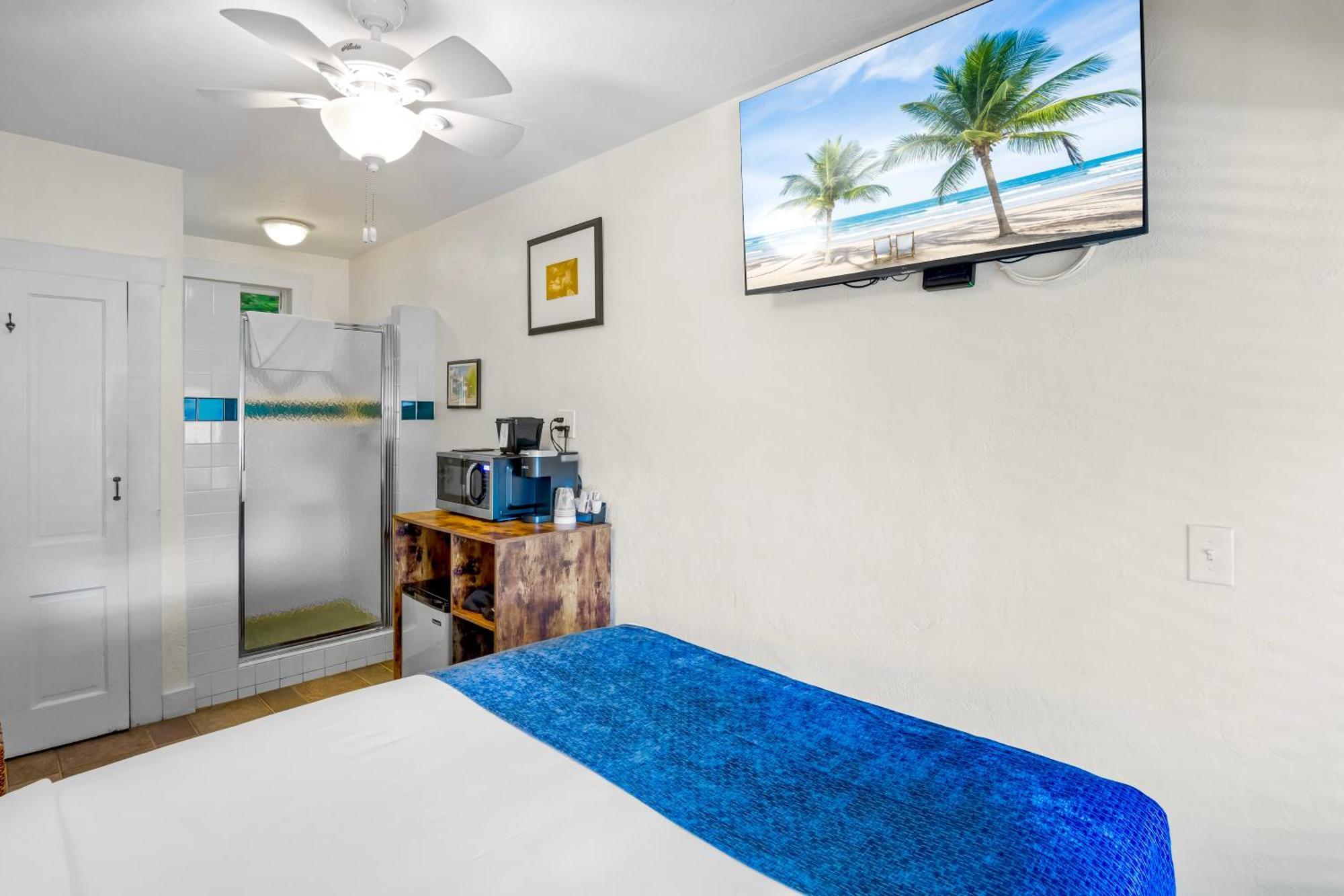 Inn Eden House 3*