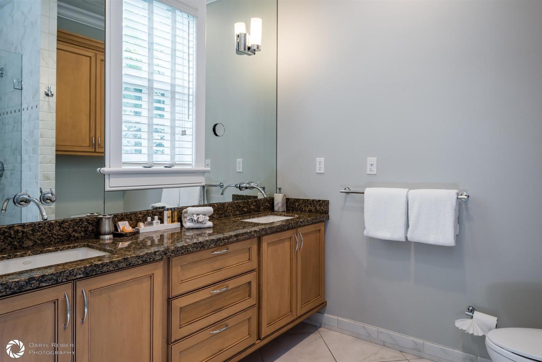 Windsor Townhomes 5 Apartment