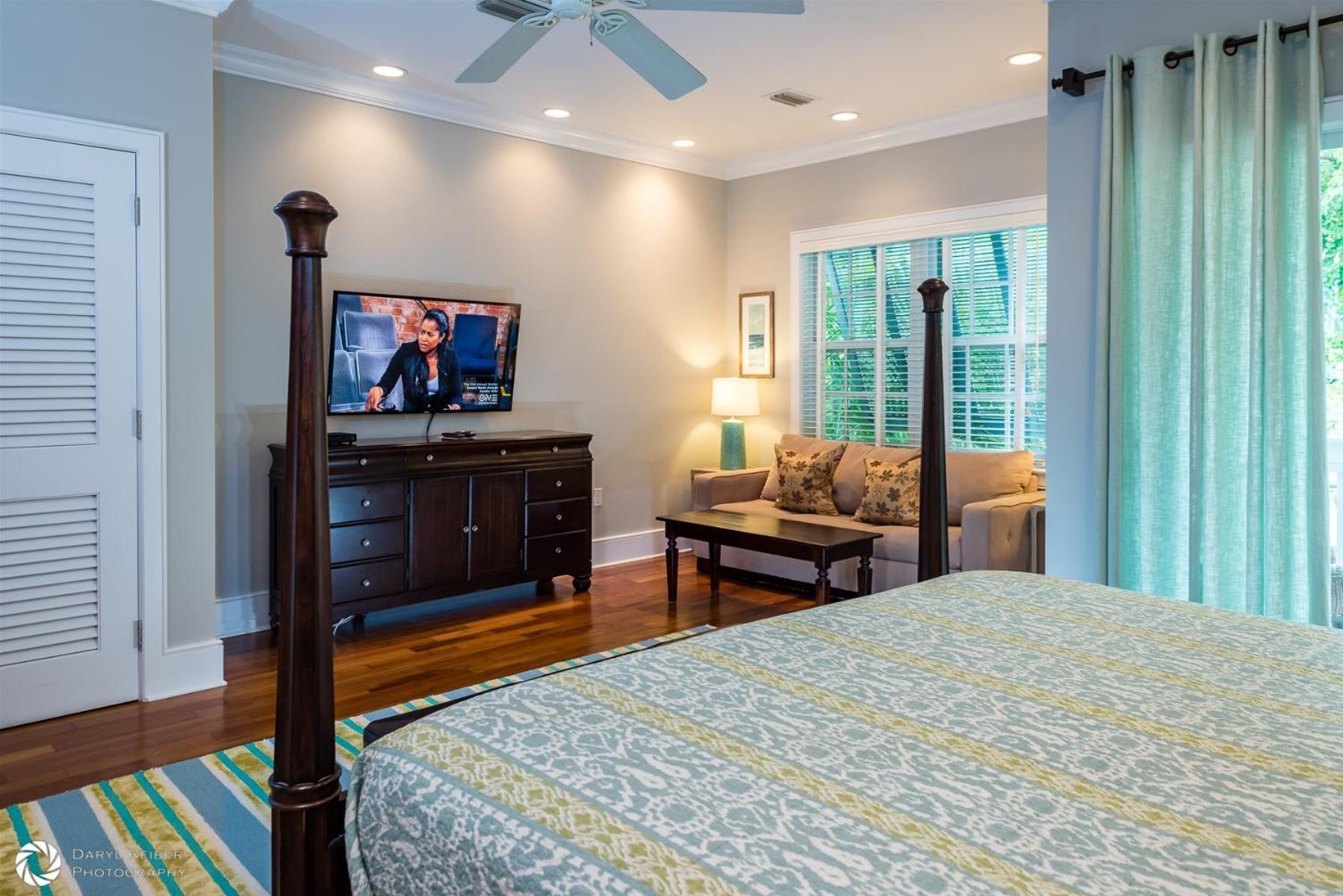 Windsor Townhomes 5 Apartment