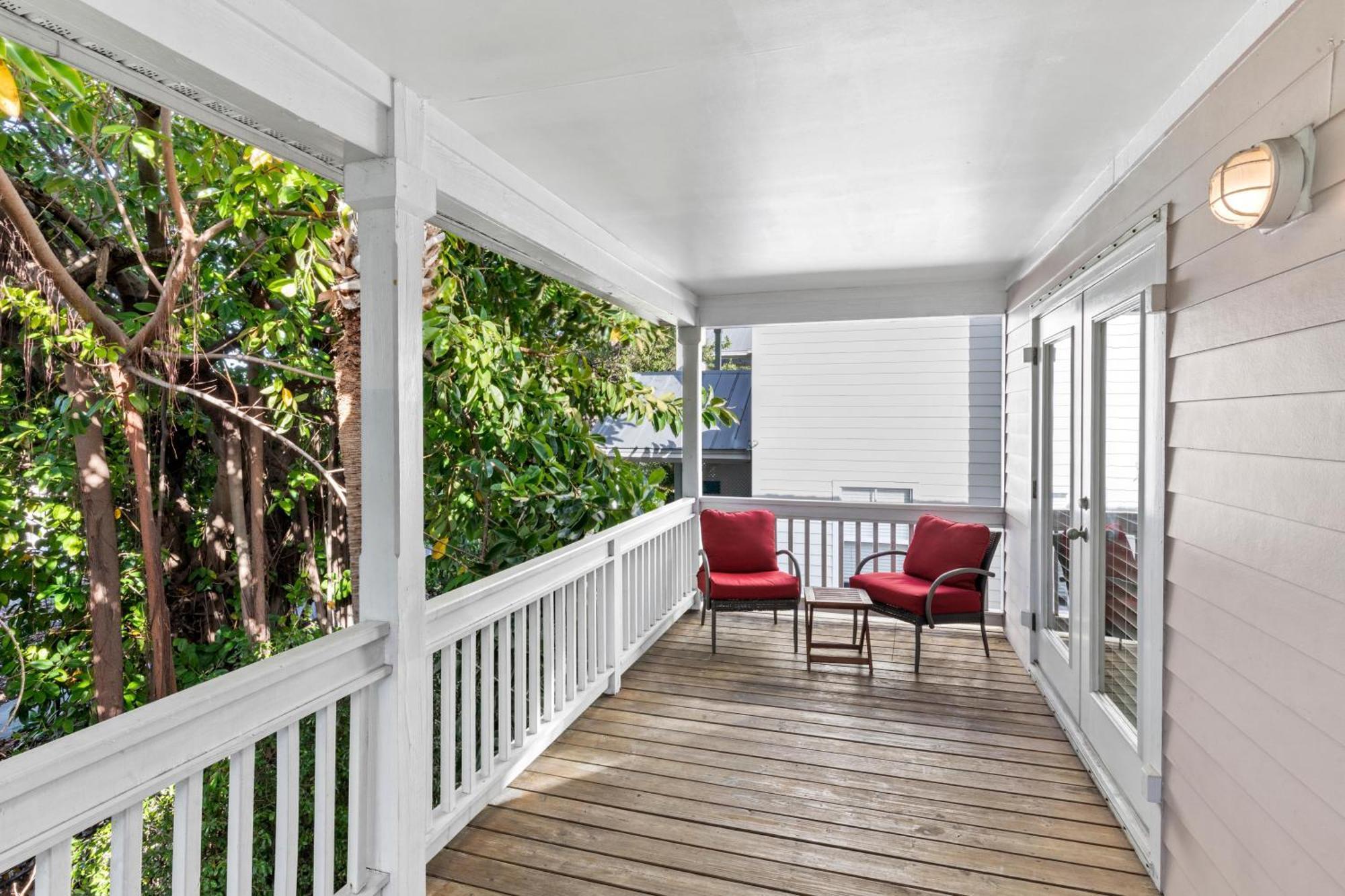 Mermaids Retreat At Coral Hammock Holiday home Key West