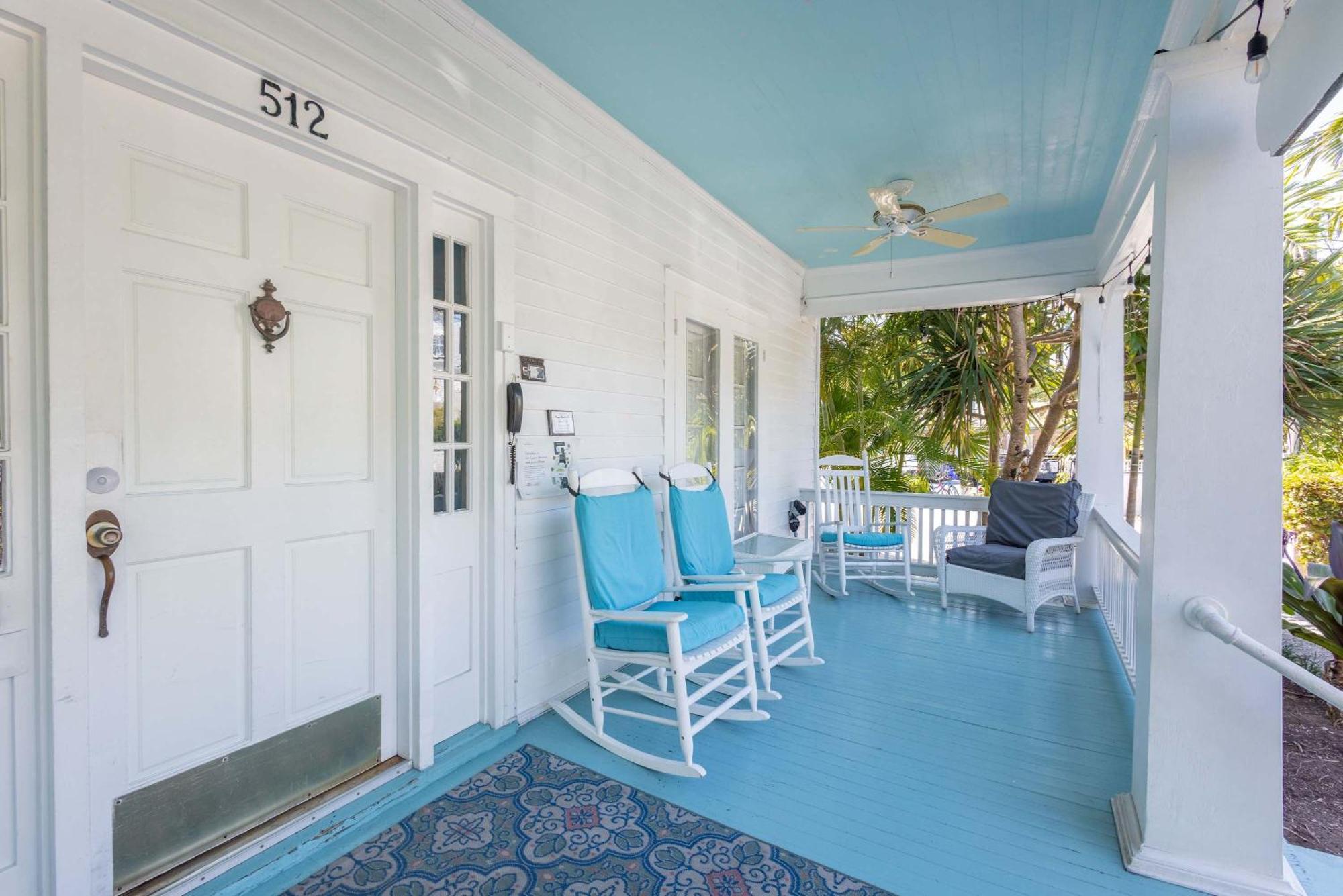 Deluxe King With Balcony - At House With Parking! * Key West