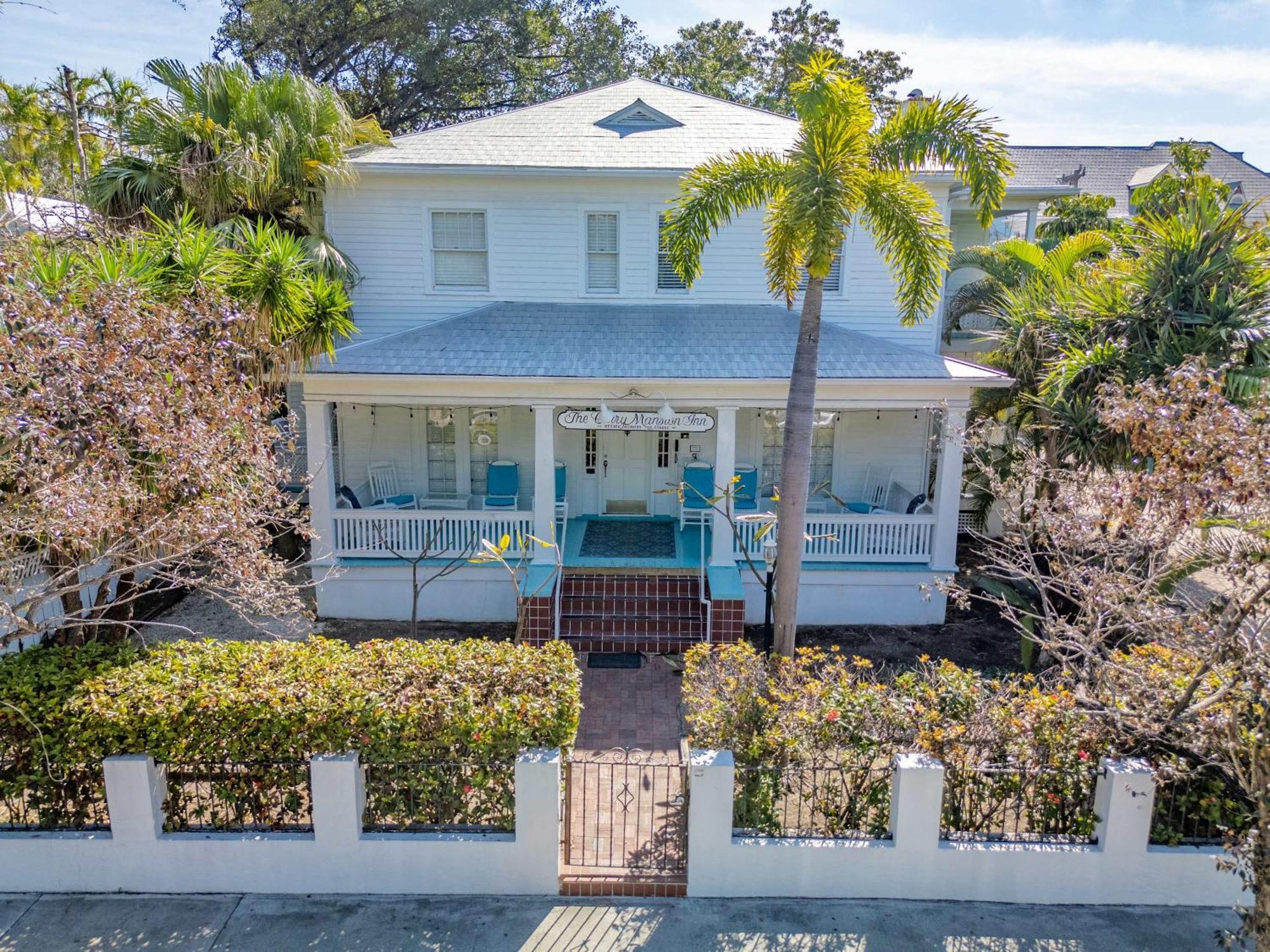 Deluxe King With Balcony - At House With Parking! * Key West