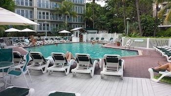 Aqualodge Llc